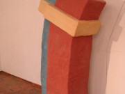 Ofenskulptur, die drei Grundfarben